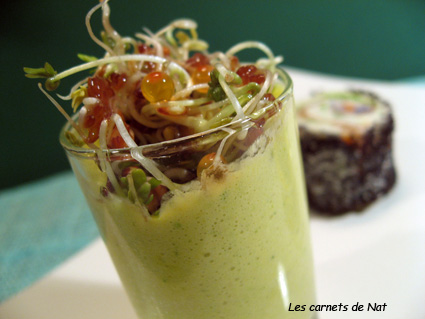 Mises en bouches : verrine et petit roulé.-1